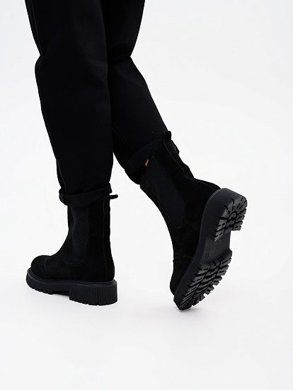 картинка Челси 360.P.taskana'bl. Черная замша от интернет магазина