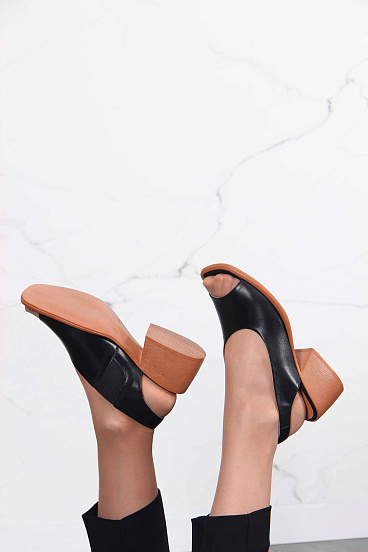 картинка Босоножки ED'ART 4011.23663'br. Черный-коричневый от интернет магазина