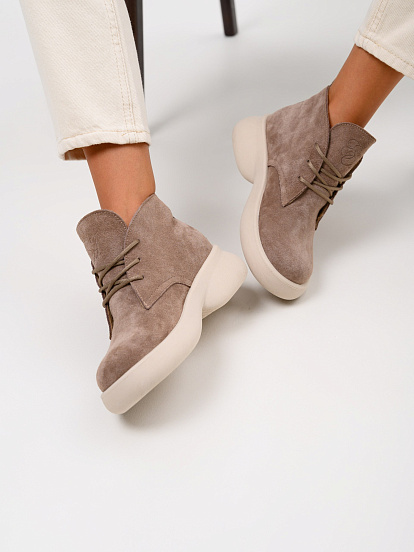 картинка Ботинки ED'ART 308.927'be. капучино замша от интернет магазина