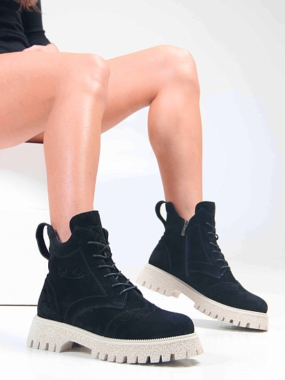 картинка Ботинки ED'ART 338.1541'be. черный замша от интернет магазина