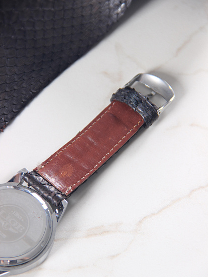 картинка Ремешок на часы R22 коричневый питон от интернет магазина