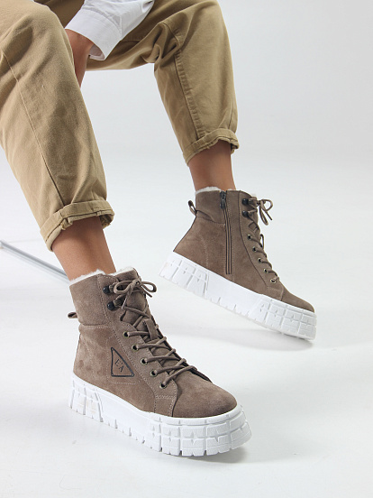 картинка Ботинки ED'ART 216.212131'w. коричневый капучино замша от интернет магазина