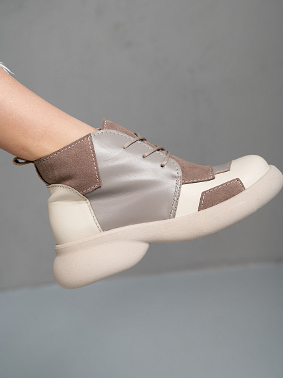 картинка Ботинки  ED'ART 305.927'be. бежевый латте капучино замша от интернет магазина