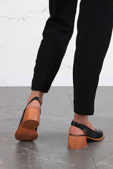 картинка Босоножки ED'ART 4011.23663'br. Черный-коричневый от интернет магазина