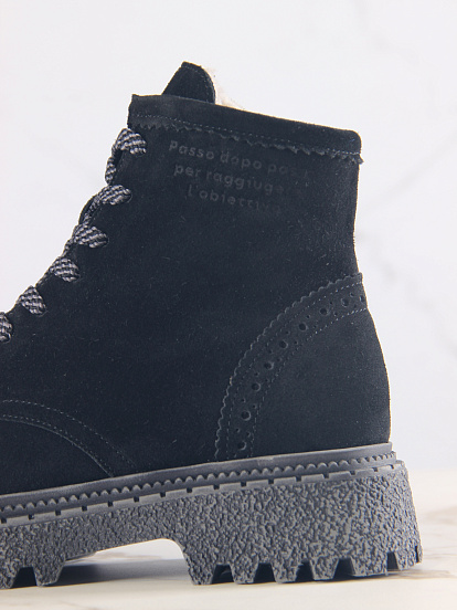 картинка Ботинки ED'ART 319.22511'gr. Черный замша от интернет магазина