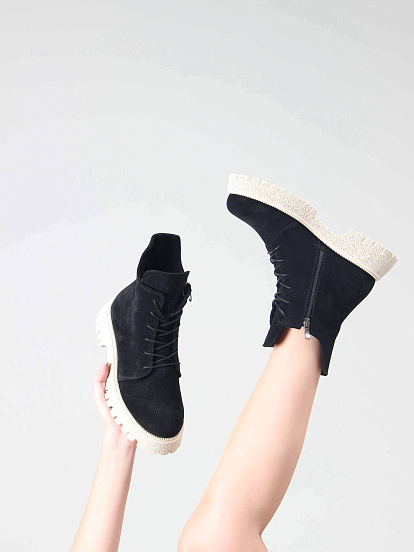 картинка Ботинки ED'ART 228.V.1541'be. Черный замша от интернет магазина