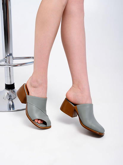 картинка Сабо ED'ART 5300.23663'be. Авокадо лион+коричневый от интернет магазина