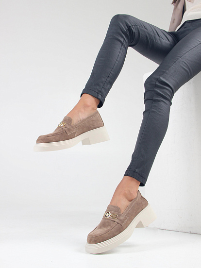 картинка Лоферы туфли ED'ART 173.1453'be. коричневый капучино замша от интернет магазина