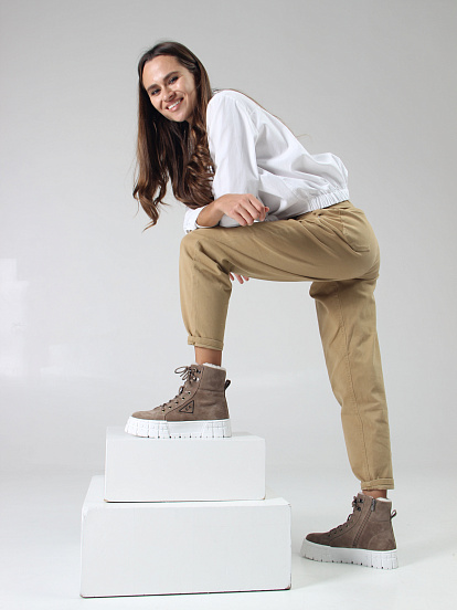 картинка Ботинки ED'ART 216.212131'w. коричневый капучино замша от интернет магазина